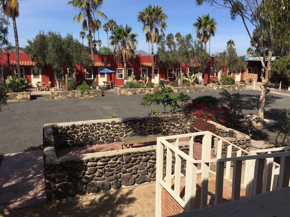 Old Mill Hotel San Quintin Экстерьер фото