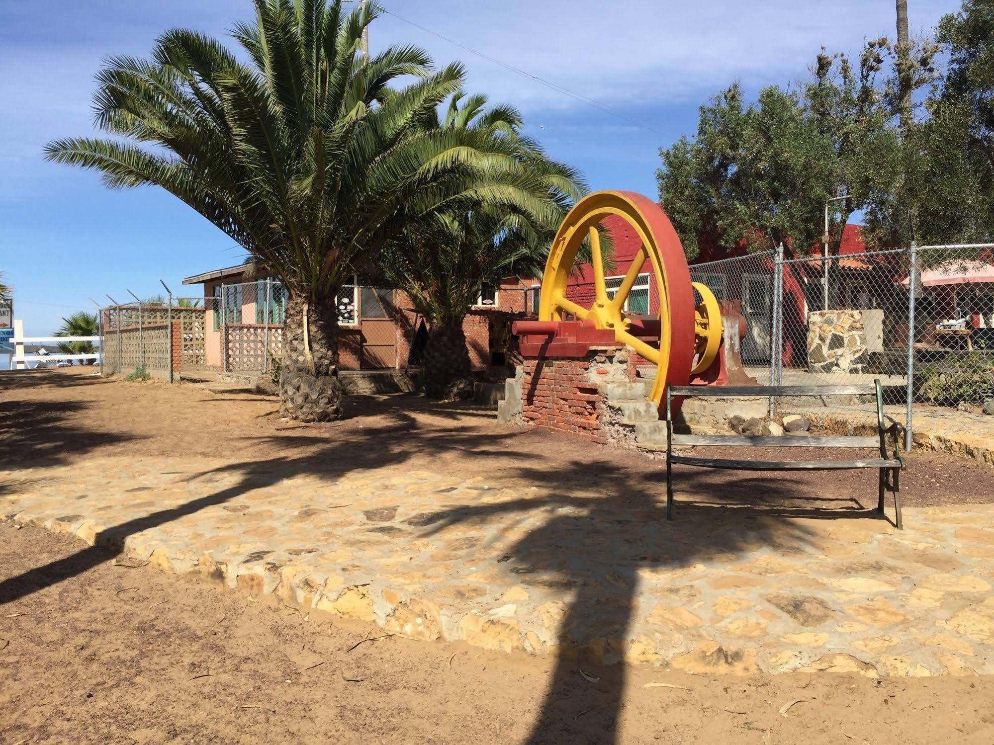 Old Mill Hotel San Quintin Экстерьер фото